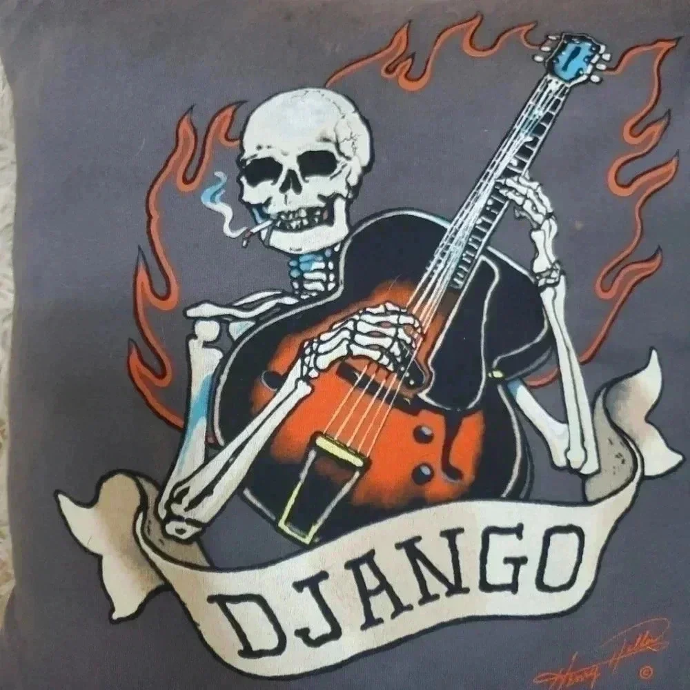 DJANGO Smoking skull print Throw pillow